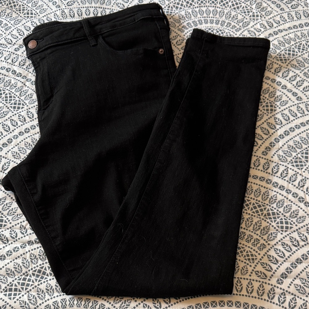 Old Navy Women's Black Skinny Jeans 18L